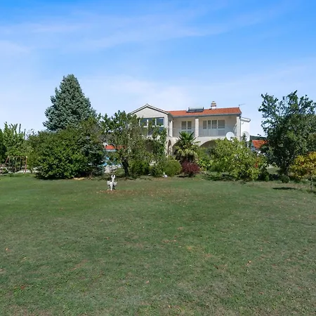 Almas With Swimming Pool, Tennis Court, Sauna, Gym, Grill House