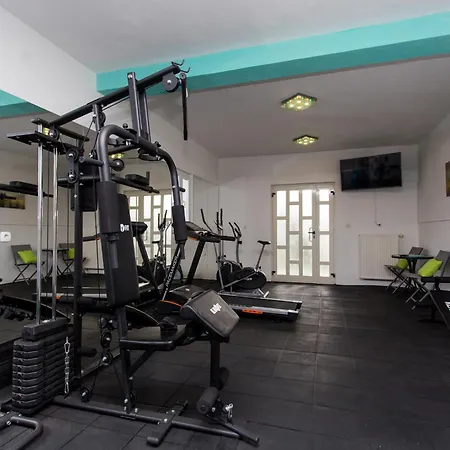 Almas With Swimming Pool, Tennis Court, Sauna, Gym, Grill House Neoric